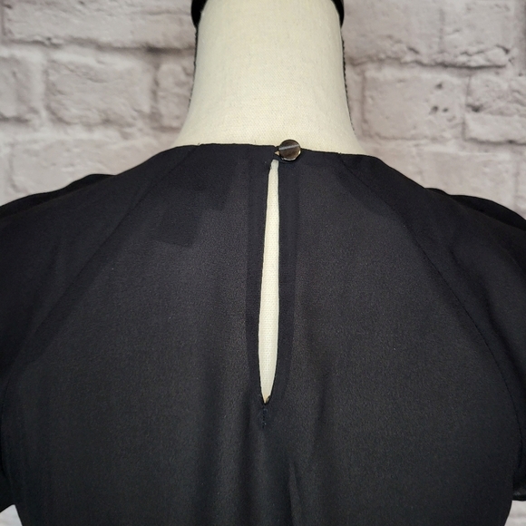 Worthington women's black semi sheer front pleated cap flutter sleeve top sz PXS - Picture 9 of 11